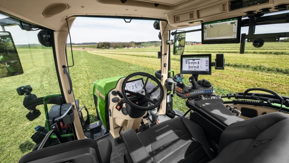 Fendt 600 Vario interieur