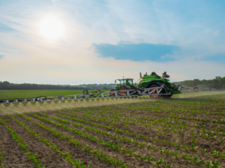 Fendt-Rogator-300