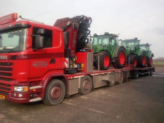Weer drie nieuwe Fendt trekkers gearriveerd IMG_20160226_153416