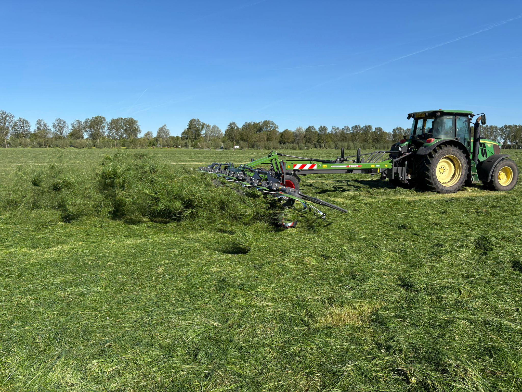 Featured image for “Fendt Lotus 1020T aan het werk”